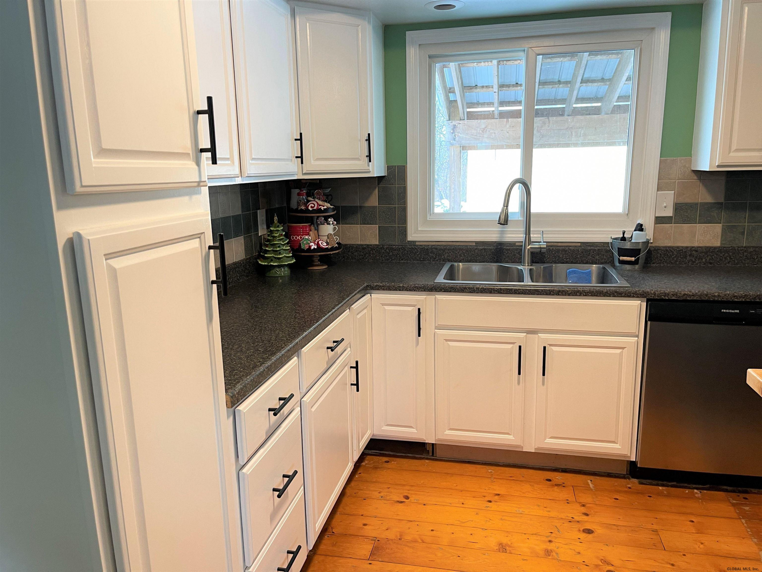 557 Vaughn Road Hudson Falls, NY 12839 - Photo 4 of 24 Photo 4
