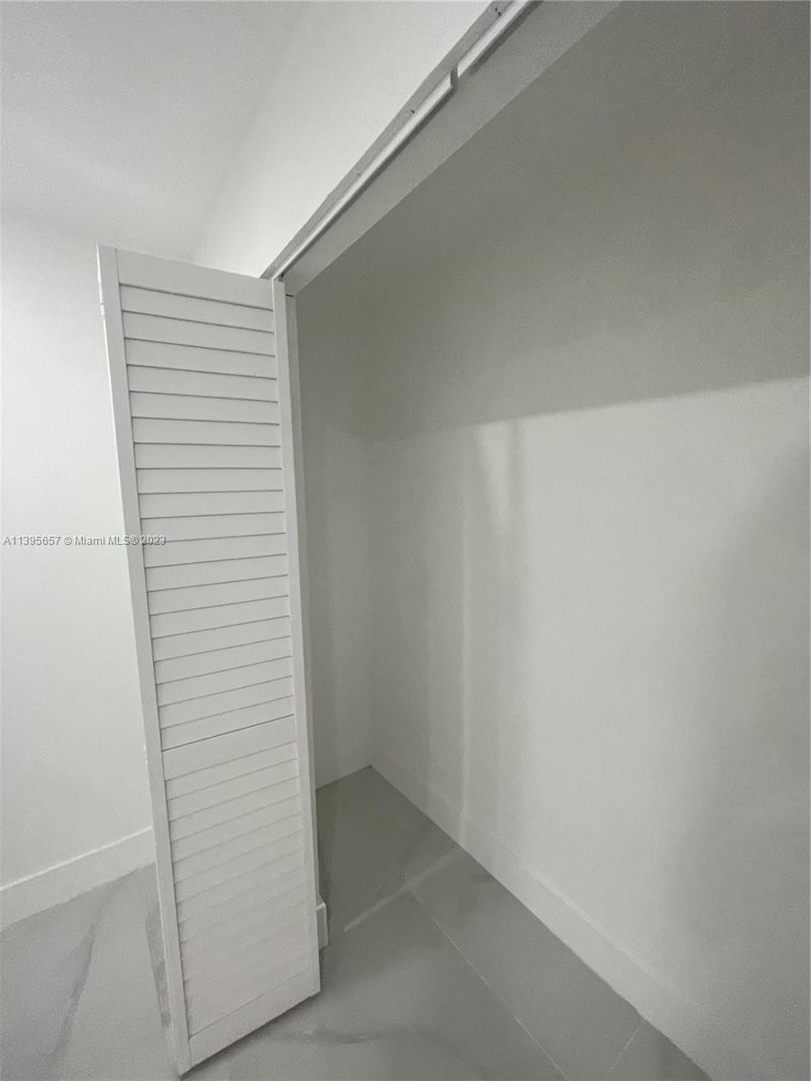 685 East 9th Lane Hialeah, FL 33010 - Photo 14 of 47