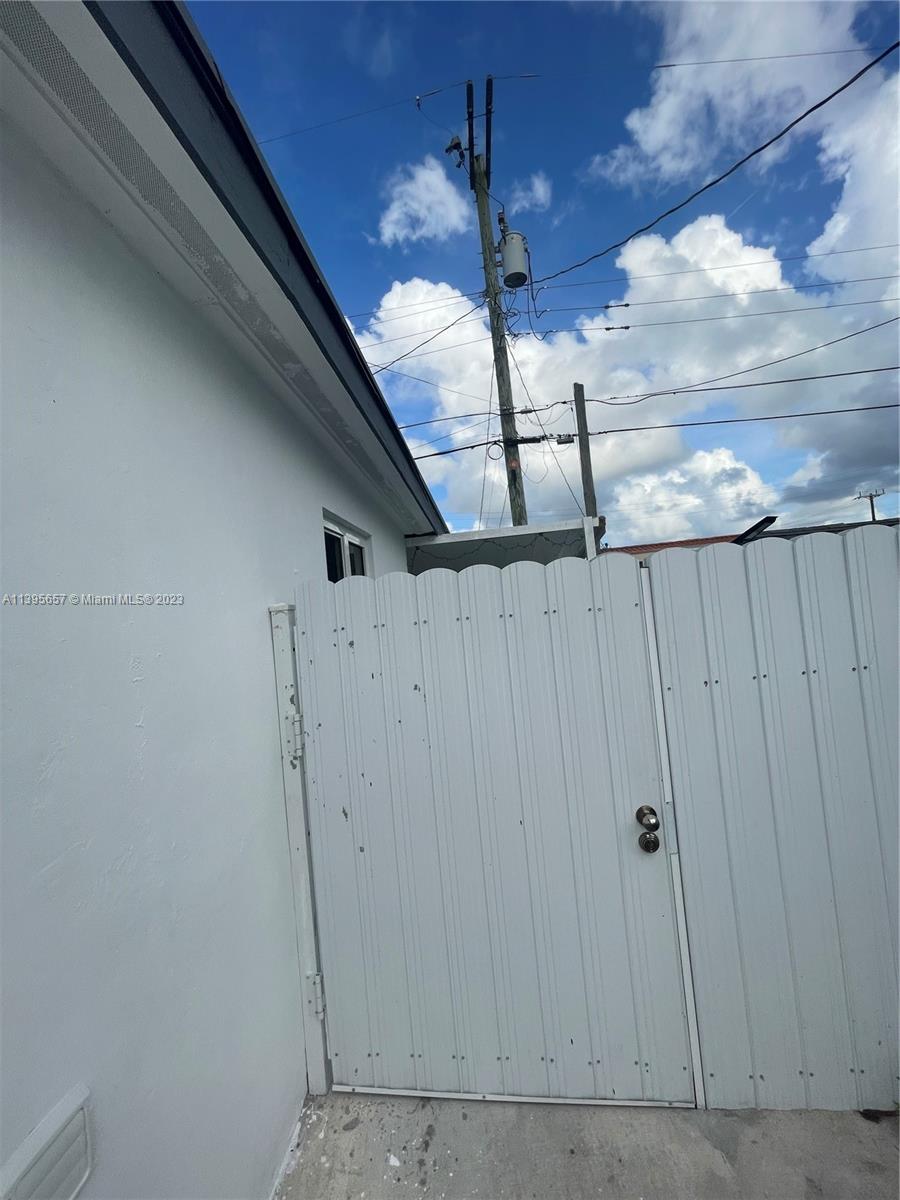 685 East 9th Lane Hialeah, FL 33010 - Photo 2 of 47 a view of a hallway