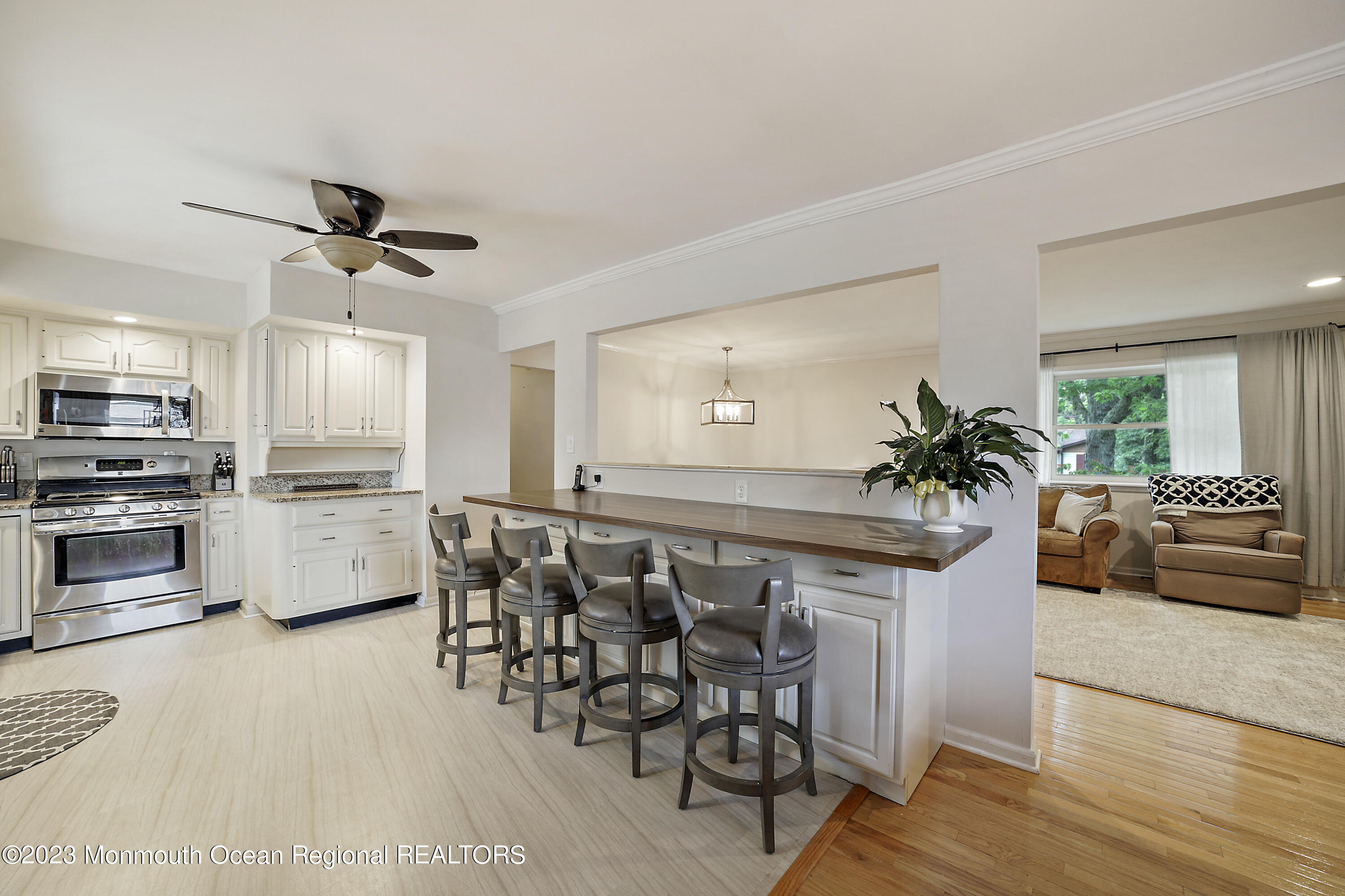 6 Compton Way Hamilton Square, NJ 08690 - Photo 13 of 36 947A2372