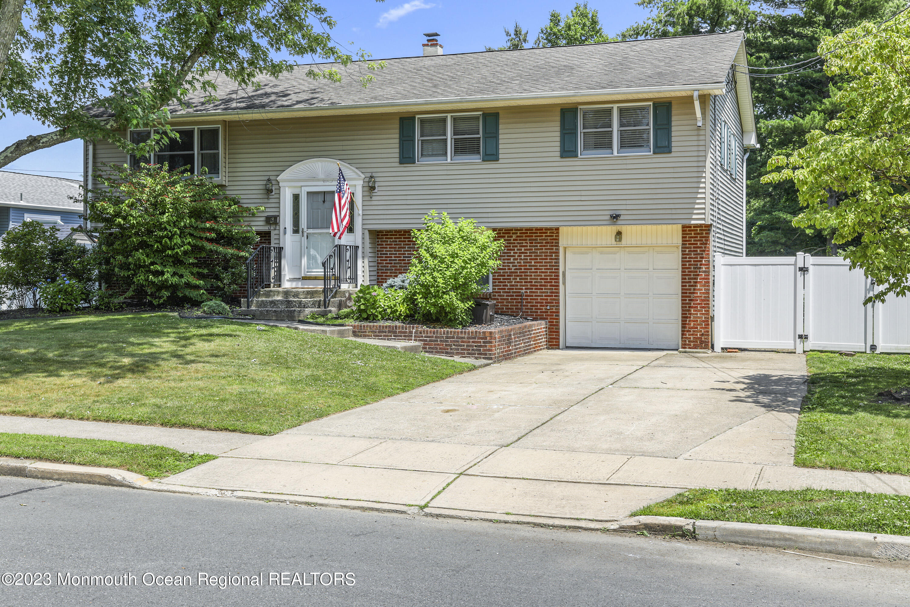 6 Compton Way Hamilton Square, NJ 08690 - Photo 2 of 36 947A2312