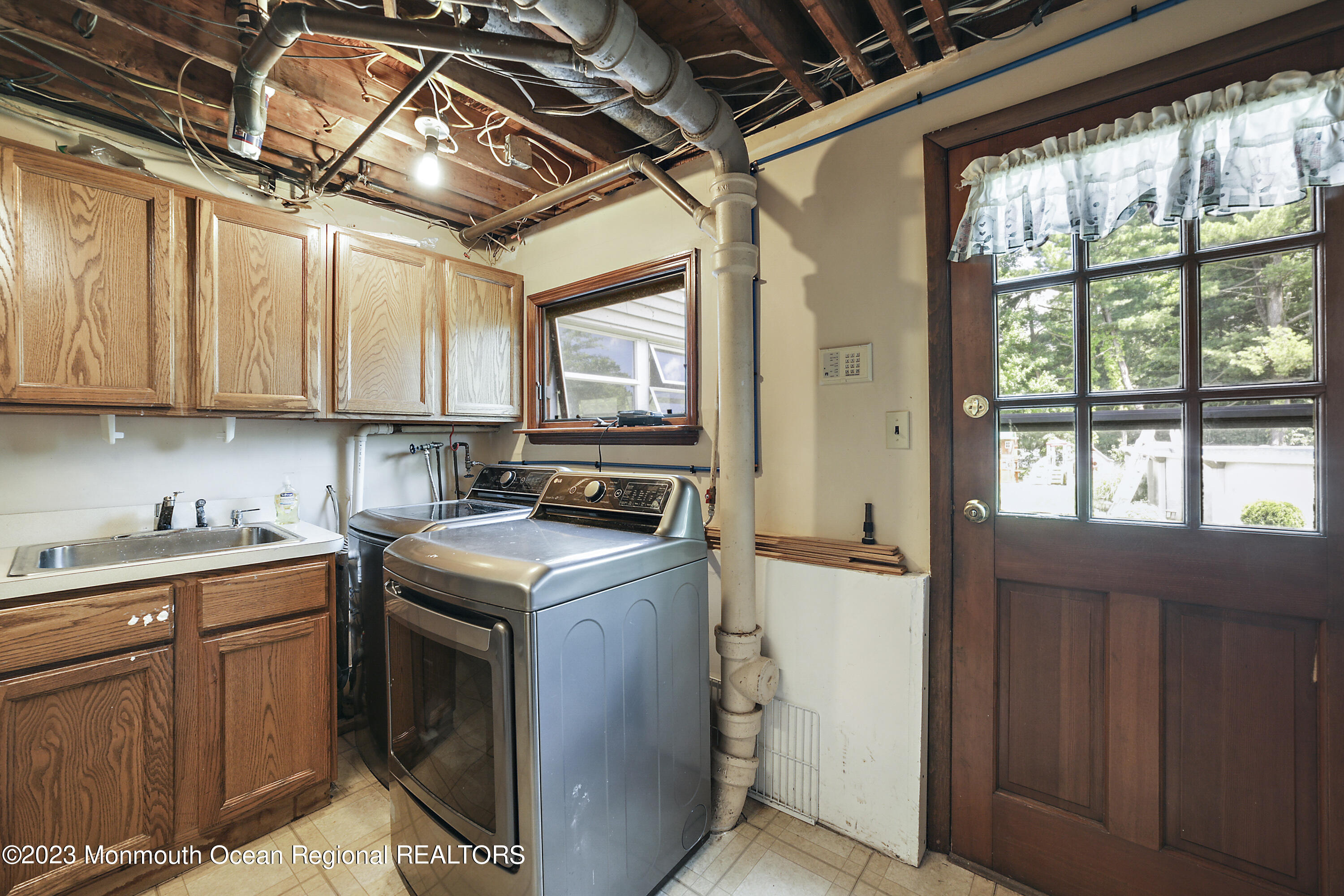 6 Compton Way Hamilton Square, NJ 08690 - Photo 30 of 36 947A2457