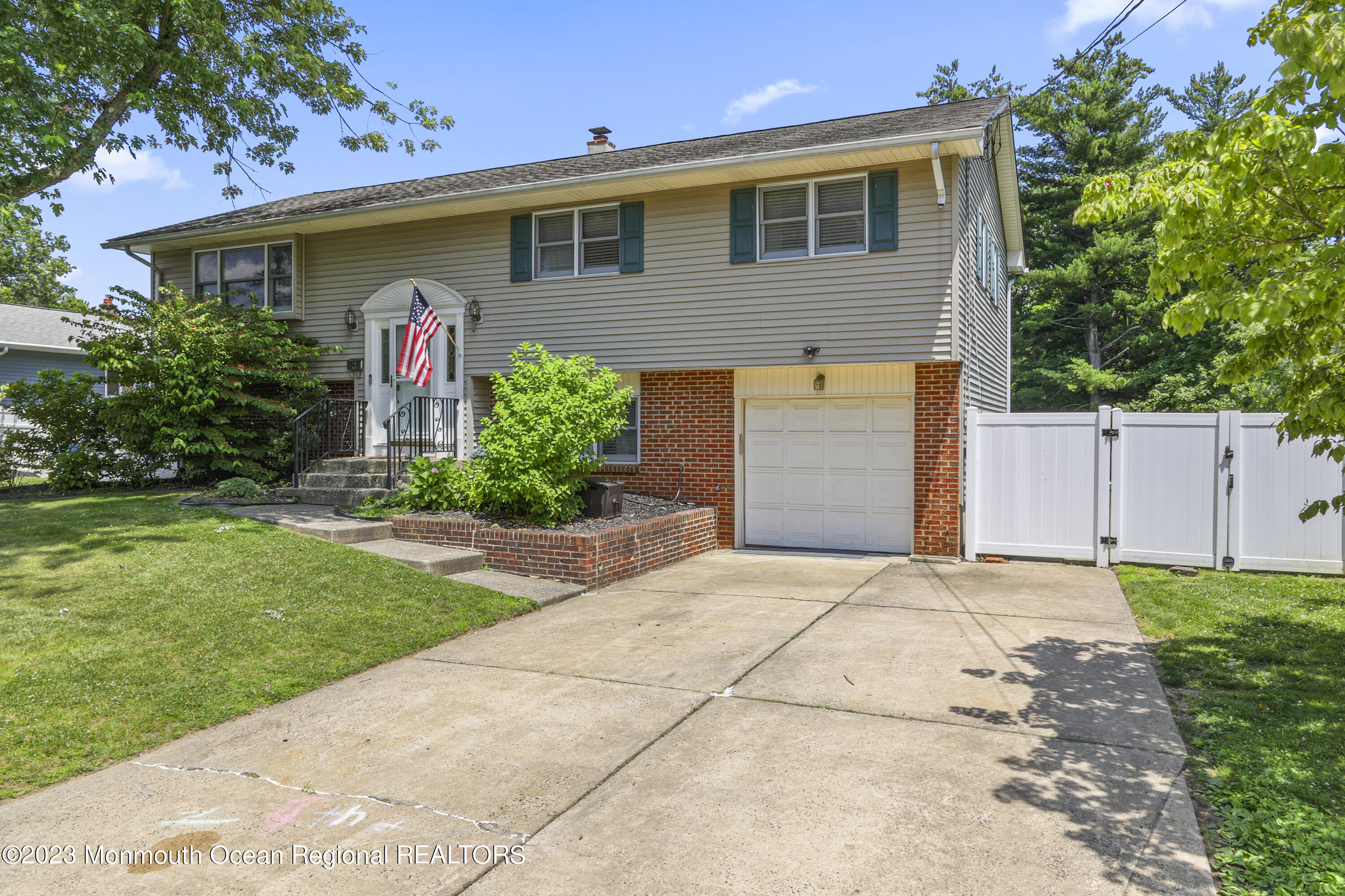 6 Compton Way Hamilton Square, NJ 08690 - Photo 5 of 36 947A2332