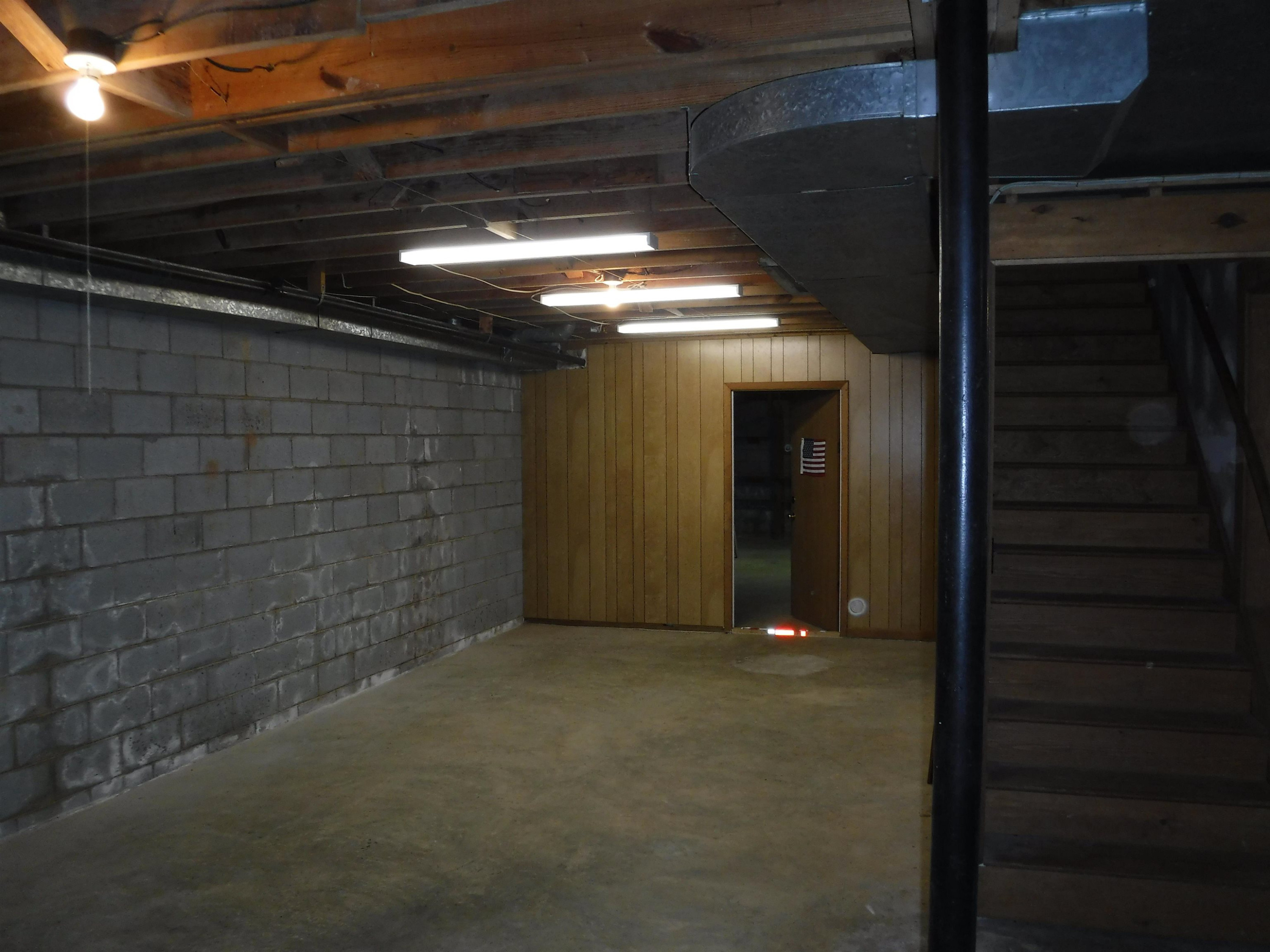 1008 Deerfield Road Raleigh, NC 27609 - Photo 18 of 19 Photo 18