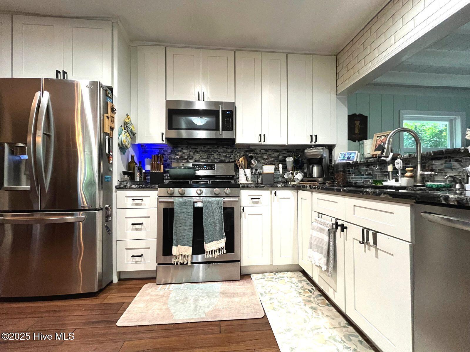 375 Midland Road Southern Pines, NC 28387 - Photo 14 of 43 375 kitchen 3