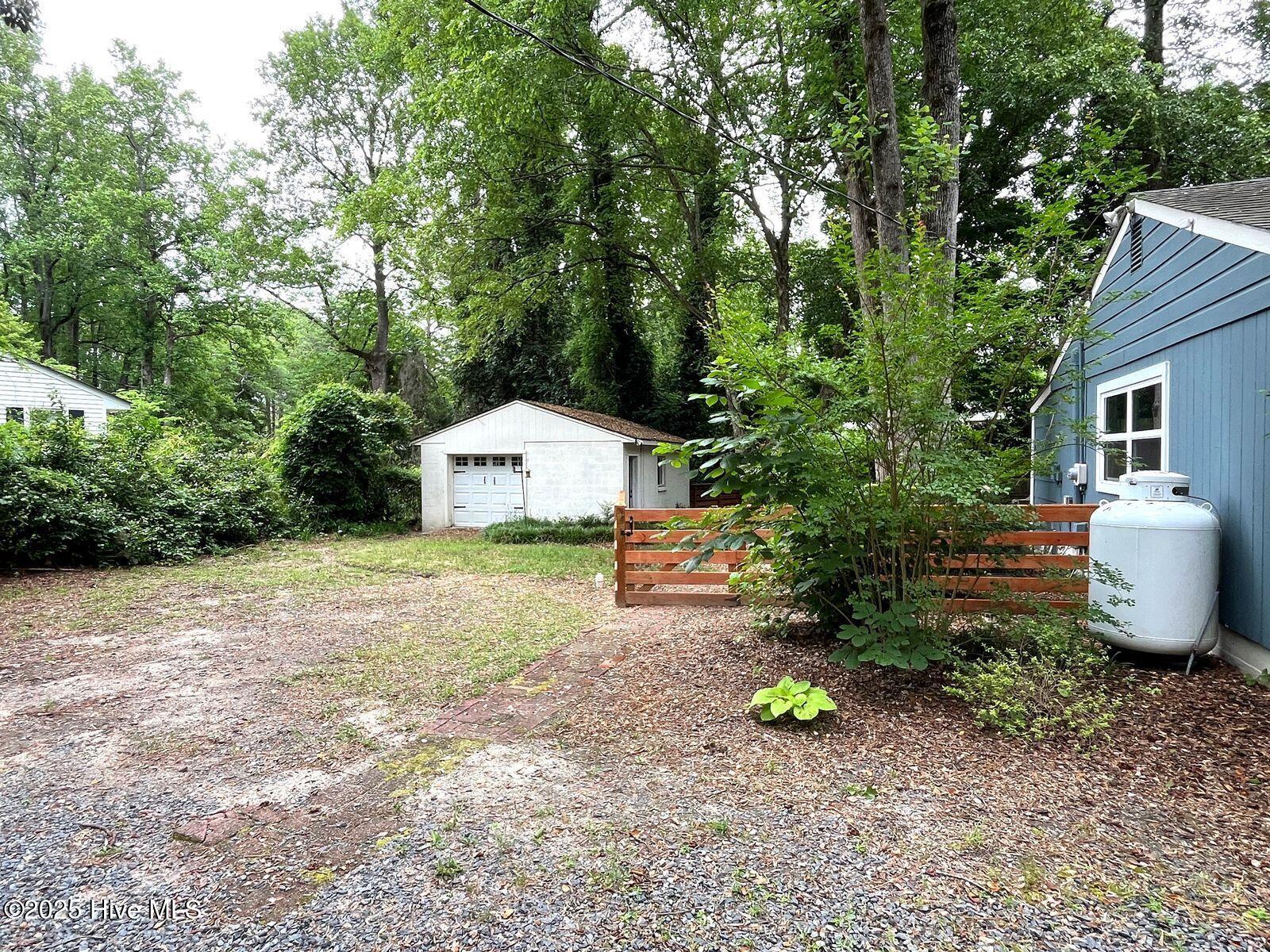 375 Midland Road Southern Pines, NC 28387 - Photo 39 of 43 375 side