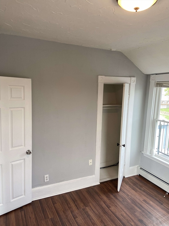 29 Slocum Street, Unit 2 Acushnet, MA 02743 - Photo 4 of 9