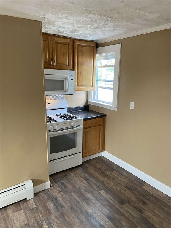 29 Slocum Street, Unit 2 Acushnet, MA 02743 - Photo 5 of 9