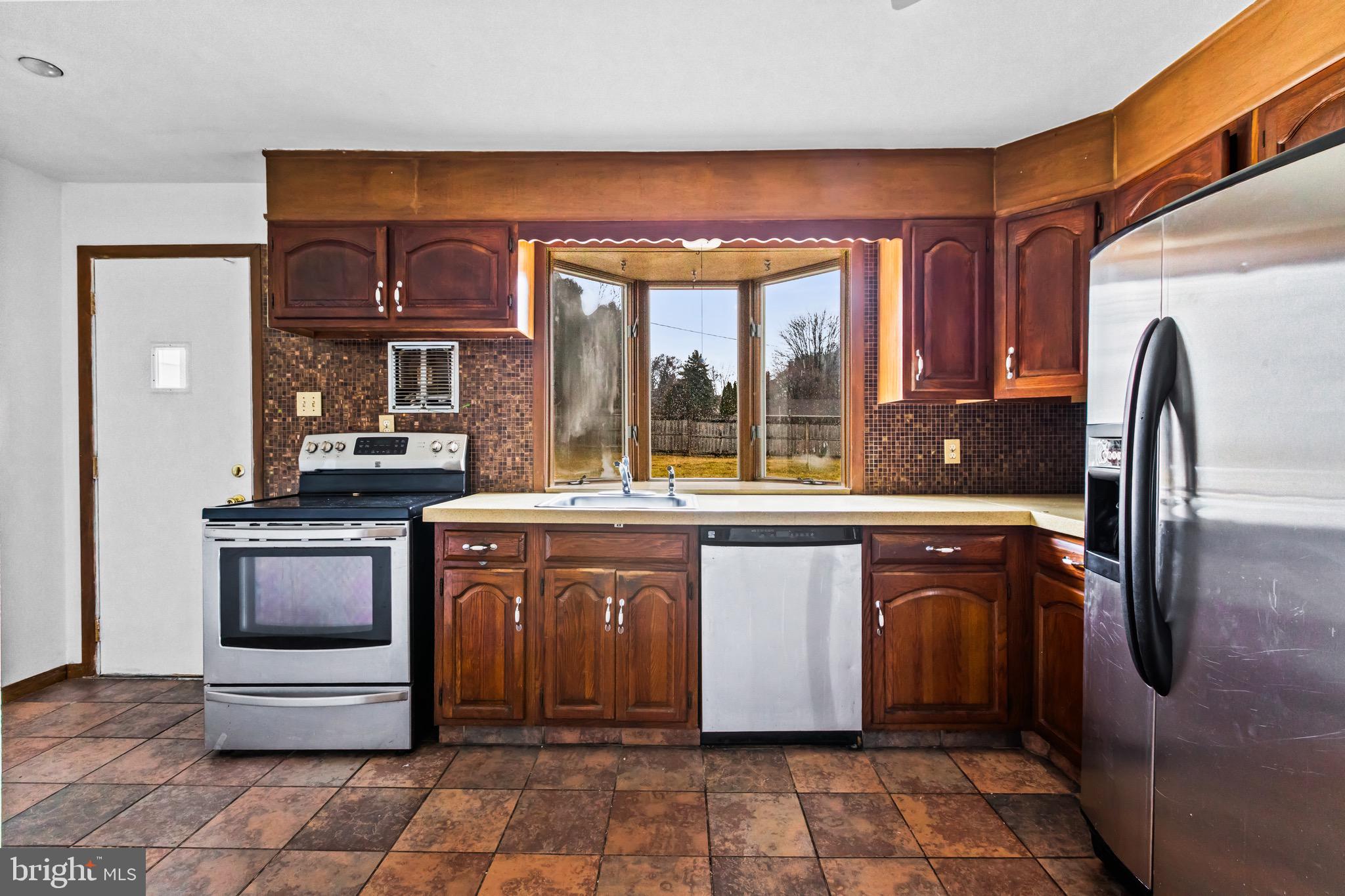 439 Township Line Road Elkins Park, PA 19027 - Photo 10 of 31