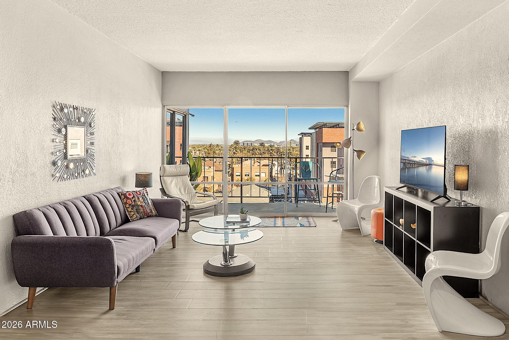 805 North 4th Avenue, Unit 609 Phoenix, AZ 85003 - Photo 5 of 32 8-805 N 4th Ave 609-DSC09951-HDR