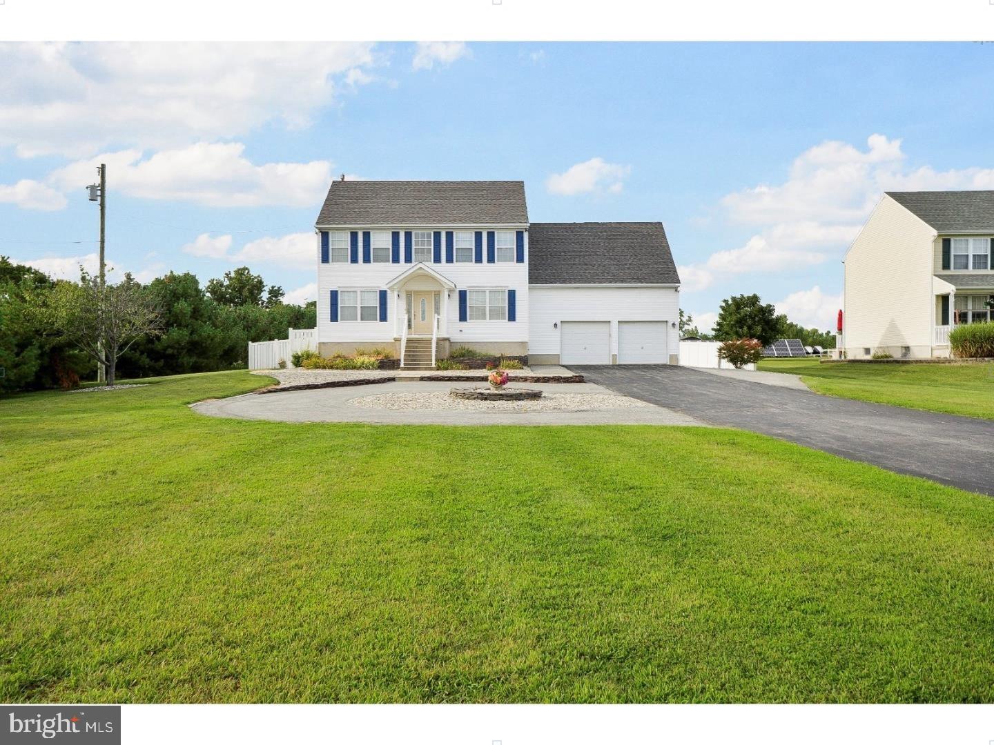 327 Beckett Road Gloucester County, NJ 08085 - Photo 1 of 25 Driveway