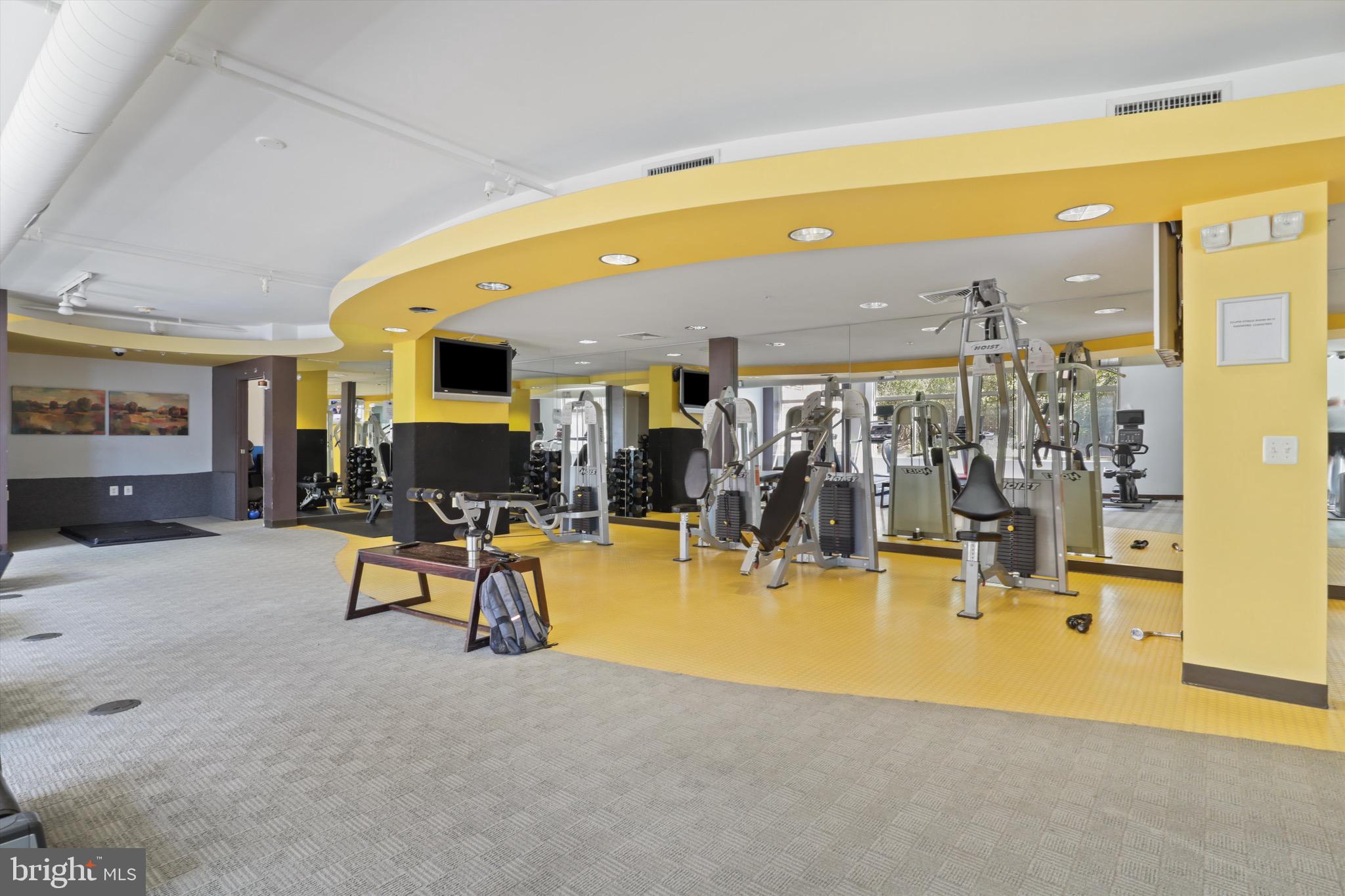 3600 South Glebe Road, Unit 414W Arlington, VA 22202 - Photo 40 of 60 a view of a swimming pool