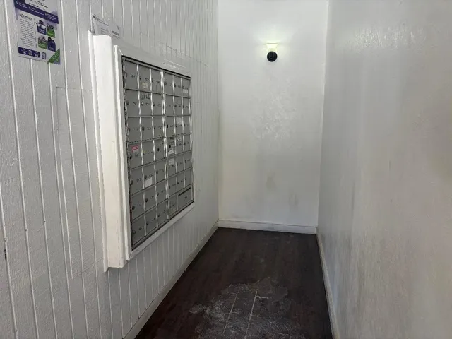 $29,500 | 4350 West Ford City Drive, Unit B1104, Chicago, IL 60652