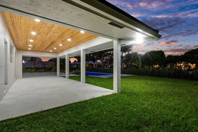 $2,699,000 | 4580 Oak Tree Court, Delray Beach, FL 33445