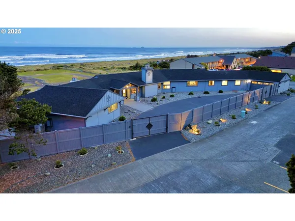 $2,149,000 | 94098 Rubys Way, Gold Beach, OR 97444
