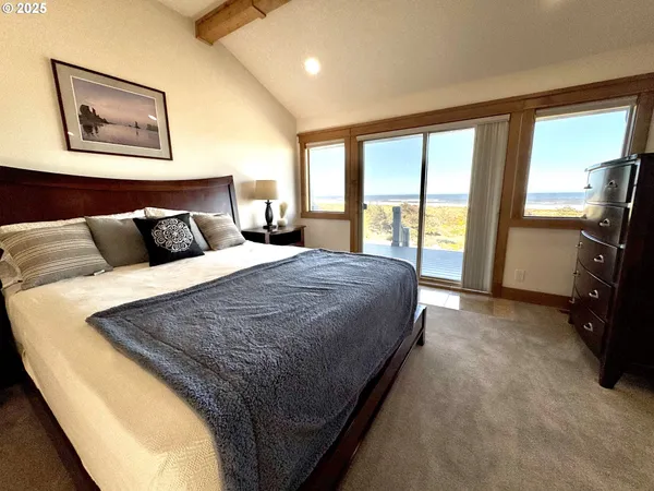 $2,149,000 | 94098 Rubys Way, Gold Beach, OR 97444