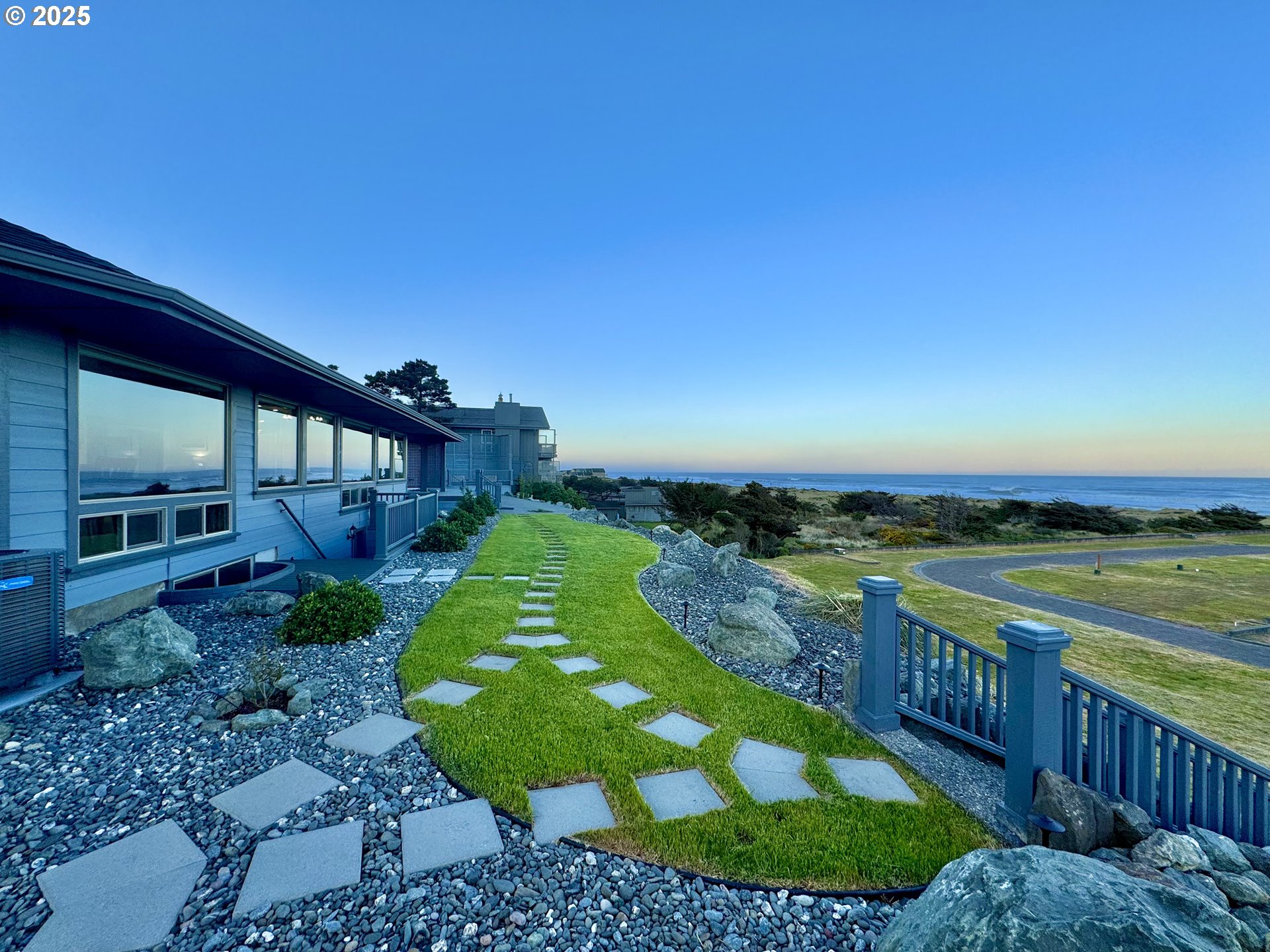 94098 Rubys Way Gold Beach, OR 97444 - Photo 36 of 48 a view of a terrace with a garden
