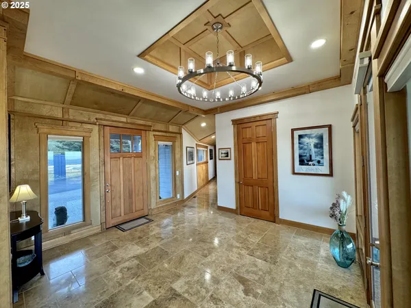 $2,149,000 | 94098 Rubys Way, Gold Beach, OR 97444