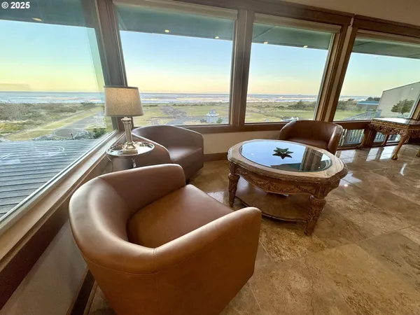 $2,149,000 | 94098 Rubys Way, Gold Beach, OR 97444