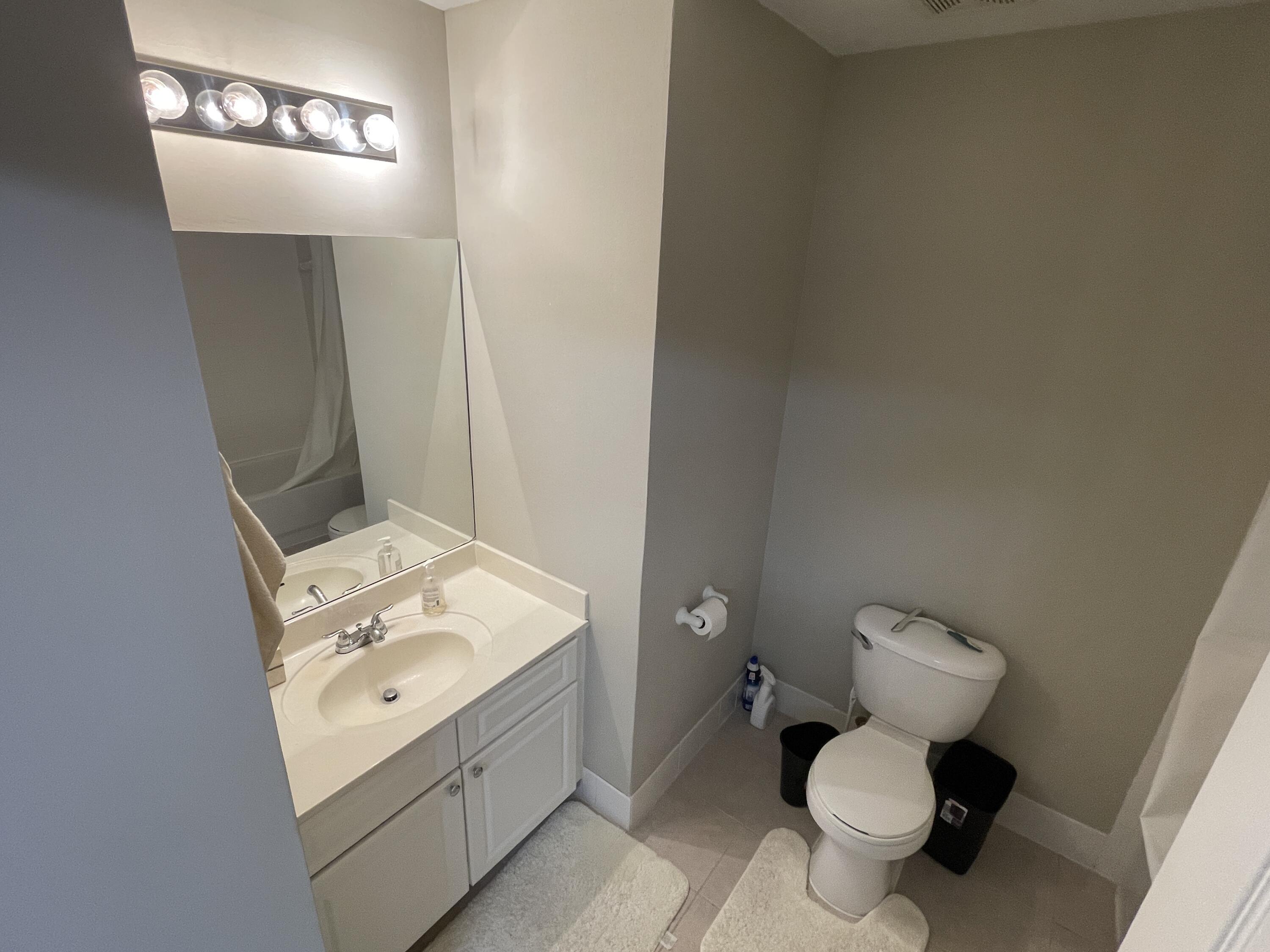 1209 Main Street, Unit 308 Jupiter, FL 33458 - Photo 13 of 16 IMG_7793