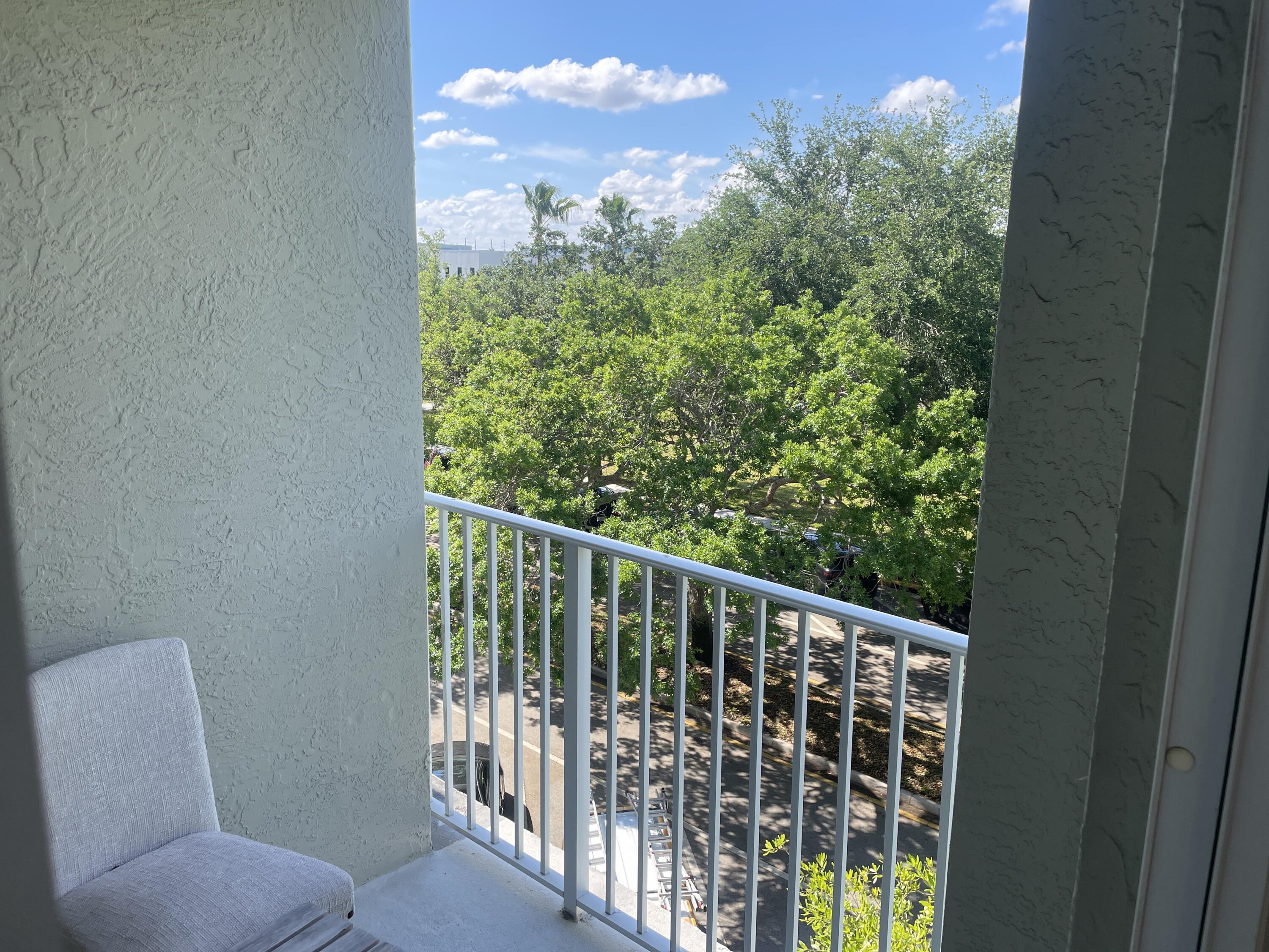1209 Main Street, Unit 308 Jupiter, FL 33458 - Photo 15 of 16 IMG_7786