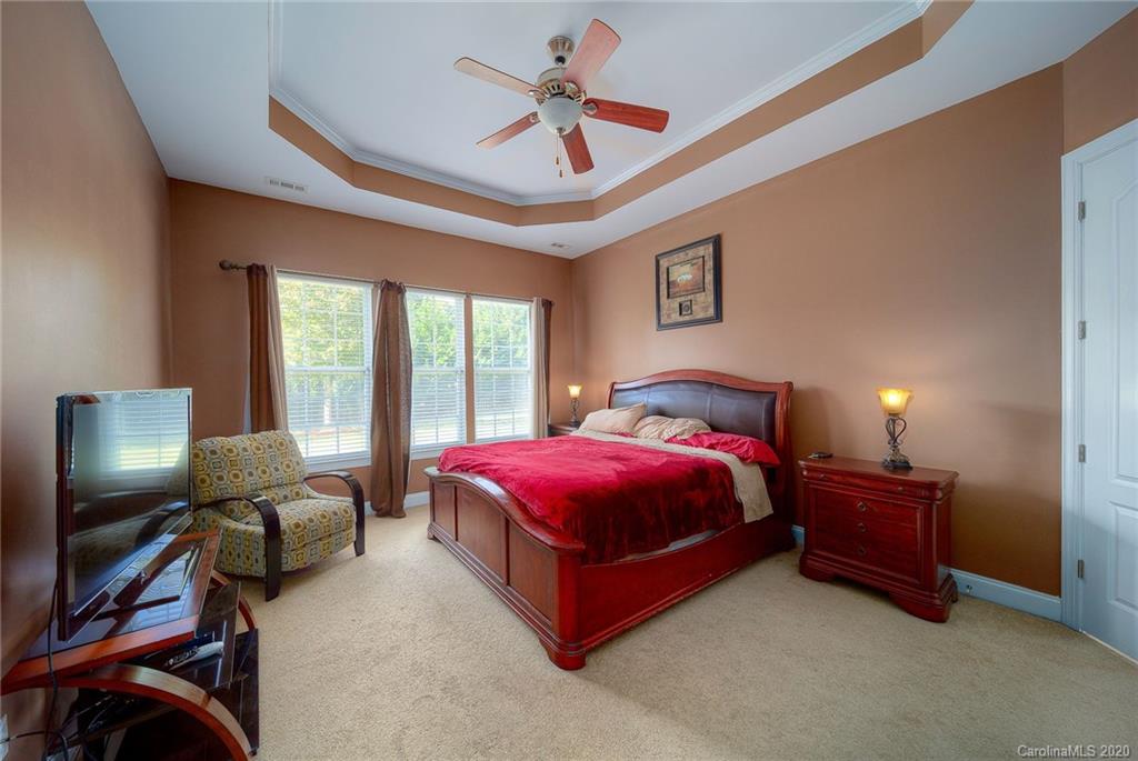 337 Miners Cove Way Fort Mill, SC 29708 - Photo 19 of 43 Gallery Image 19