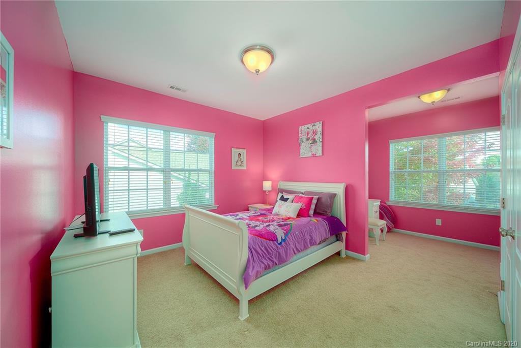 337 Miners Cove Way Fort Mill, SC 29708 - Photo 27 of 43 Gallery Image 27