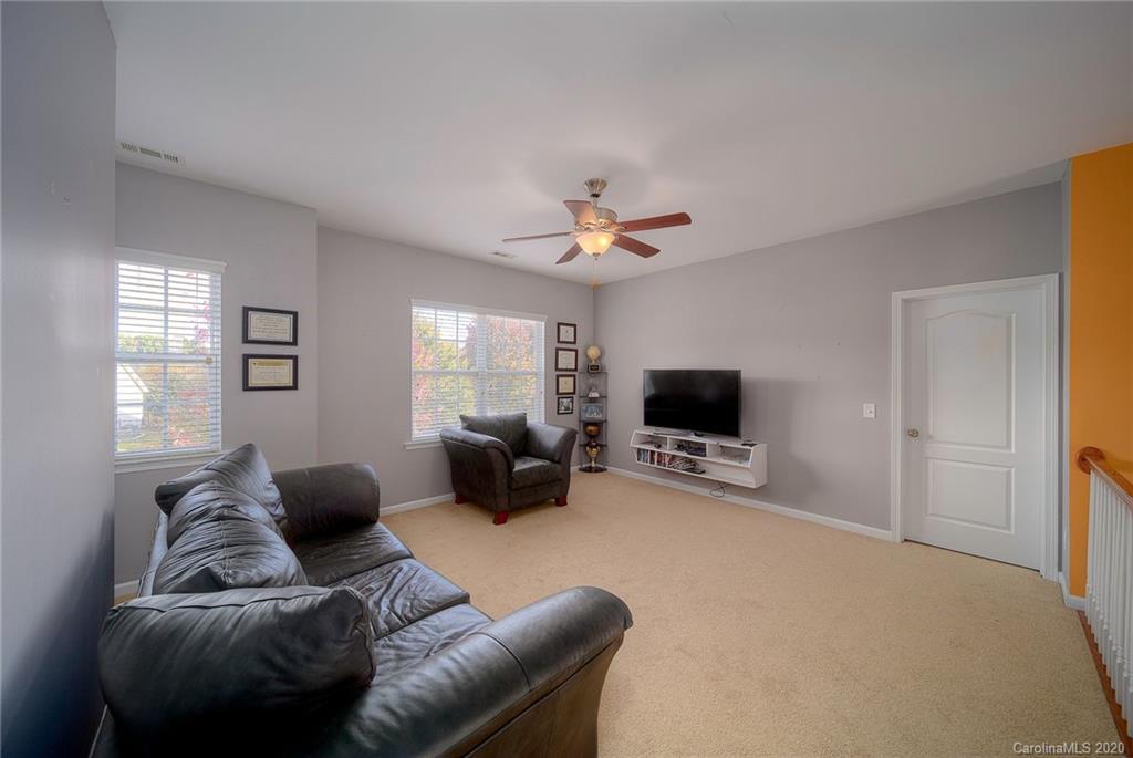 337 Miners Cove Way Fort Mill, SC 29708 - Photo 34 of 43 Gallery Image 34