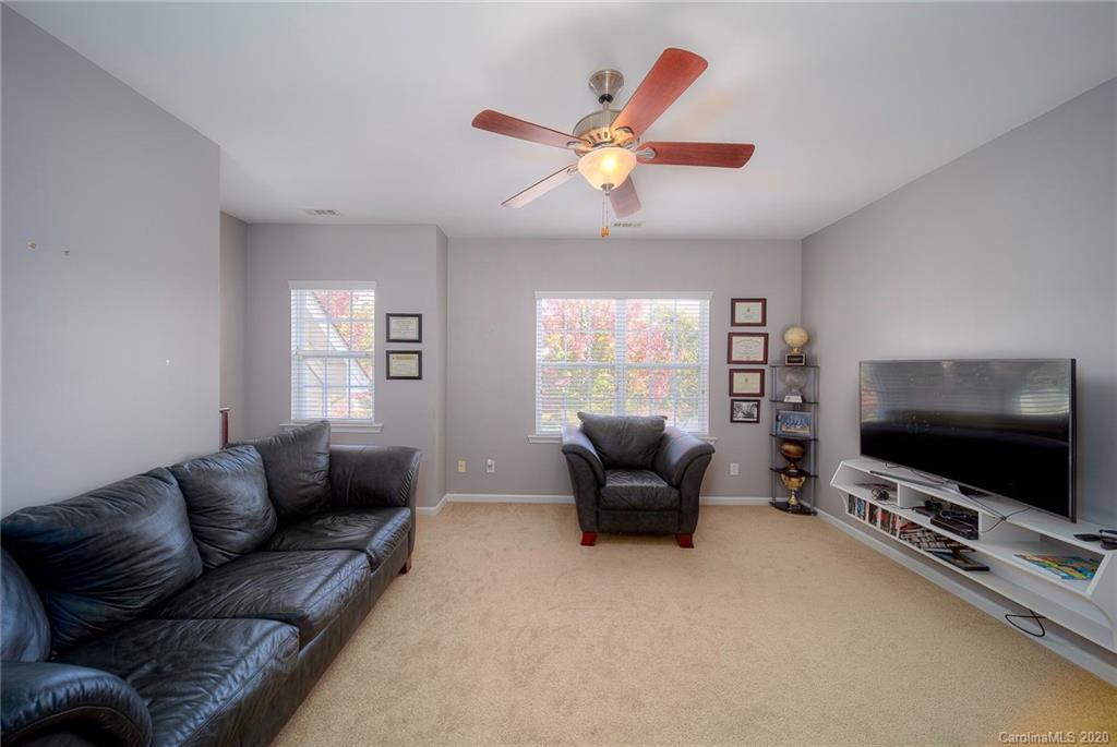 337 Miners Cove Way Fort Mill, SC 29708 - Photo 36 of 43 Gallery Image 36
