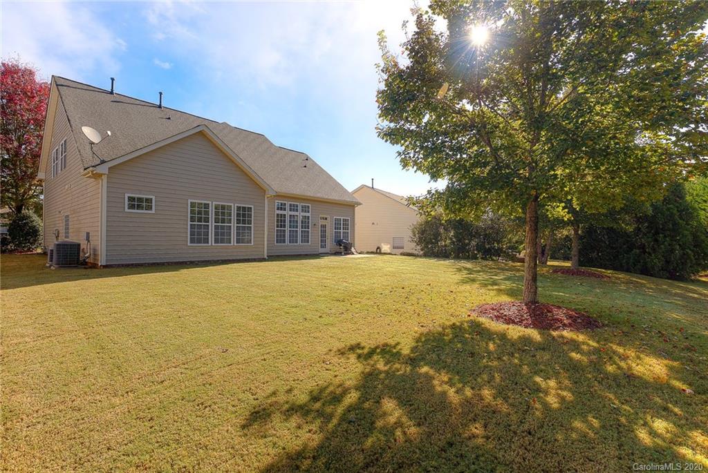 337 Miners Cove Way Fort Mill, SC 29708 - Photo 39 of 43 Gallery Image 39