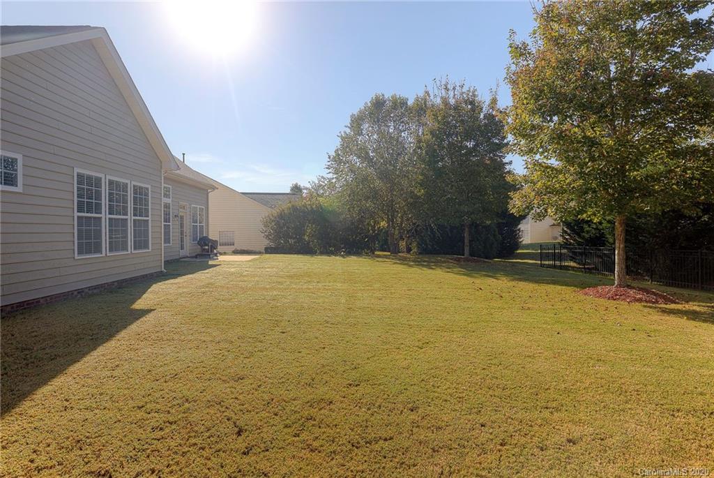 337 Miners Cove Way Fort Mill, SC 29708 - Photo 40 of 43 Gallery Image 40