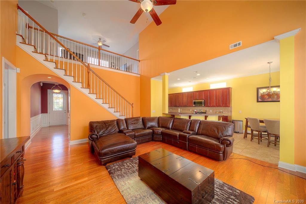 337 Miners Cove Way Fort Mill, SC 29708 - Photo 10 of 43 Gallery Image 10