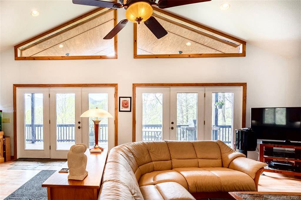 406 Timbuktu Road Sylva, NC 28779 - Photo 24 of 42 Gallery Image 24