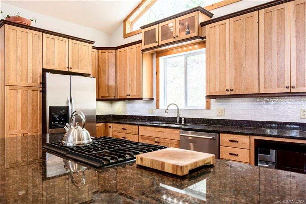 406 Timbuktu Road Sylva, NC 28779 - Photo 25 of 42 Gallery Image 25