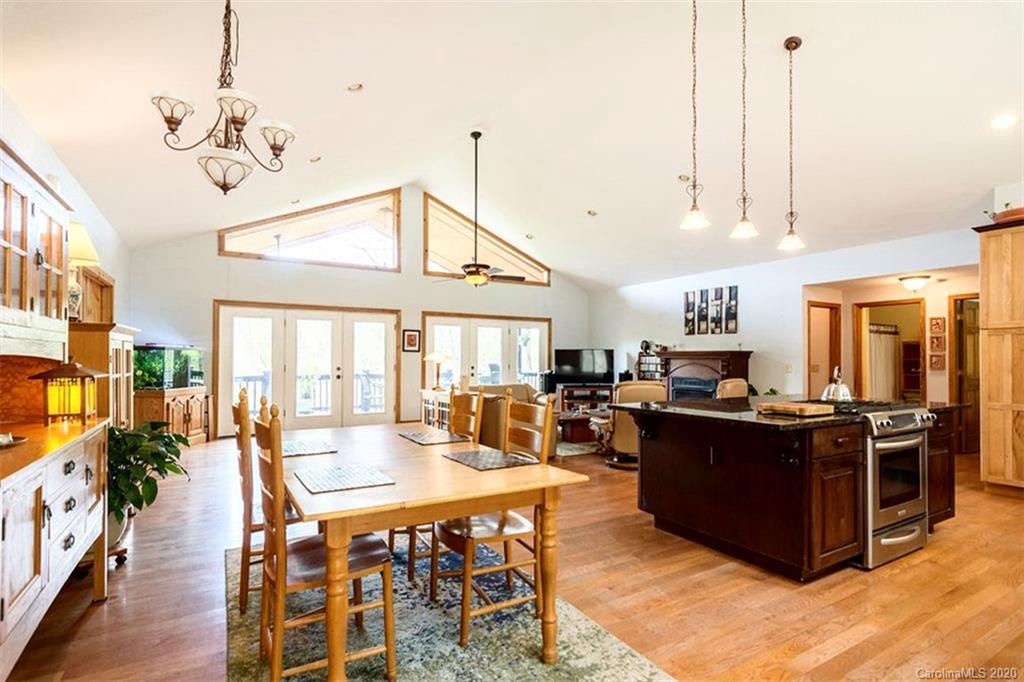 406 Timbuktu Road Sylva, NC 28779 - Photo 29 of 42 Gallery Image 29