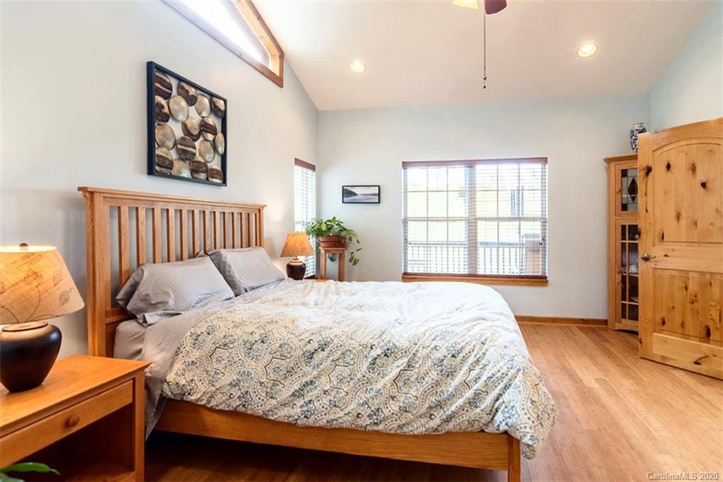 406 Timbuktu Road Sylva, NC 28779 - Photo 33 of 42 Gallery Image 33