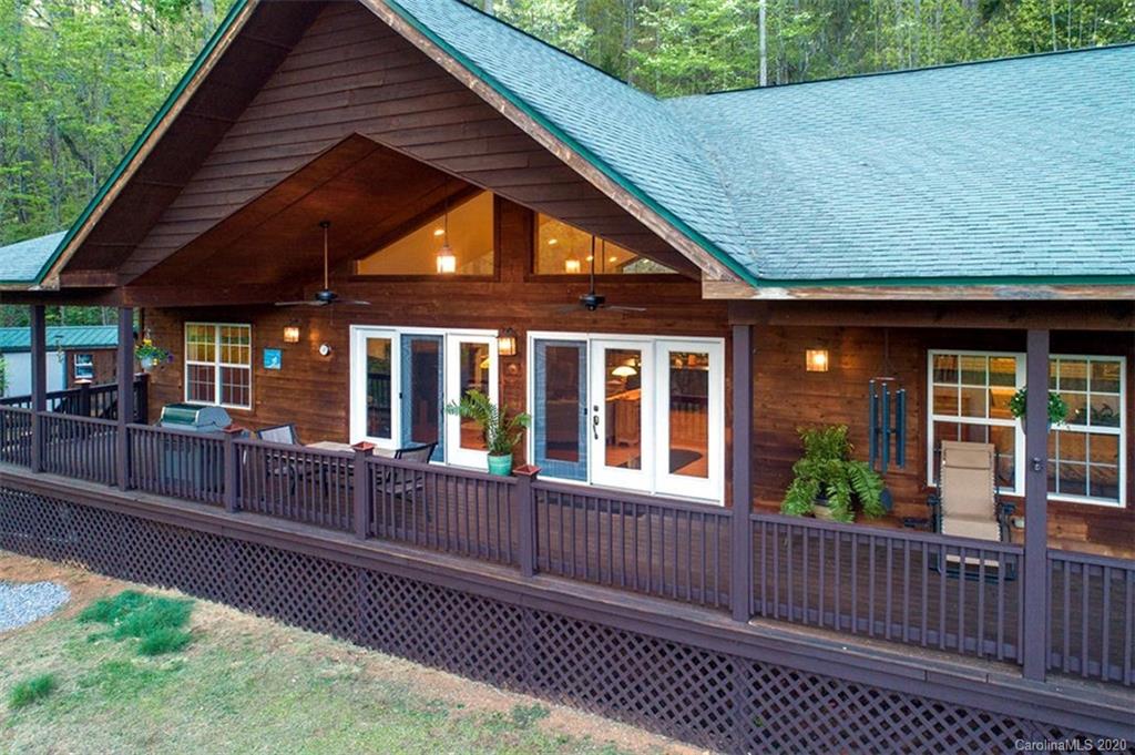 406 Timbuktu Road Sylva, NC 28779 - Photo 5 of 42 Gallery Image 5