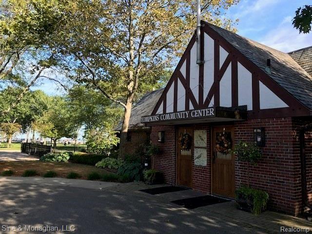 934 Nottingham Road Grosse Pointe, MI 48230 - Photo 20 of 43