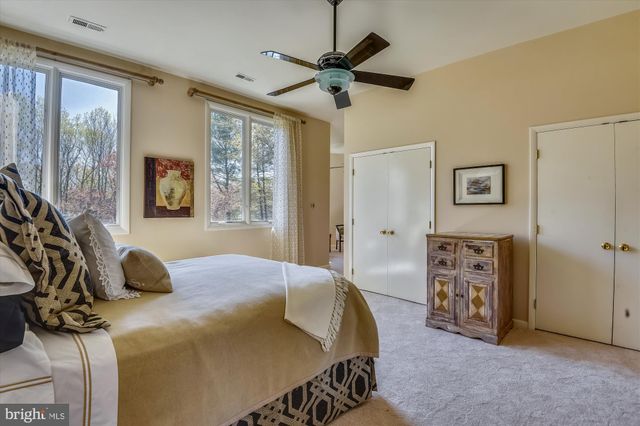 $916,500 | 11206 Georgetown Pike, Great Falls, VA 22066