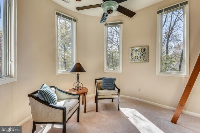 $916,500 | 11206 Georgetown Pike, Great Falls, VA 22066