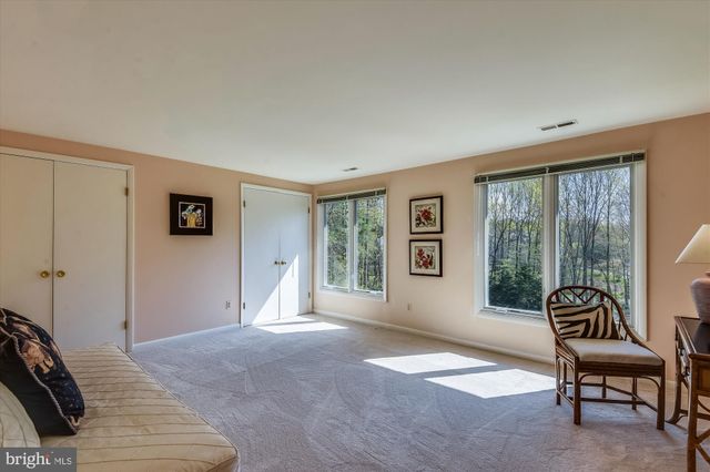 $916,500 | 11206 Georgetown Pike, Great Falls, VA 22066