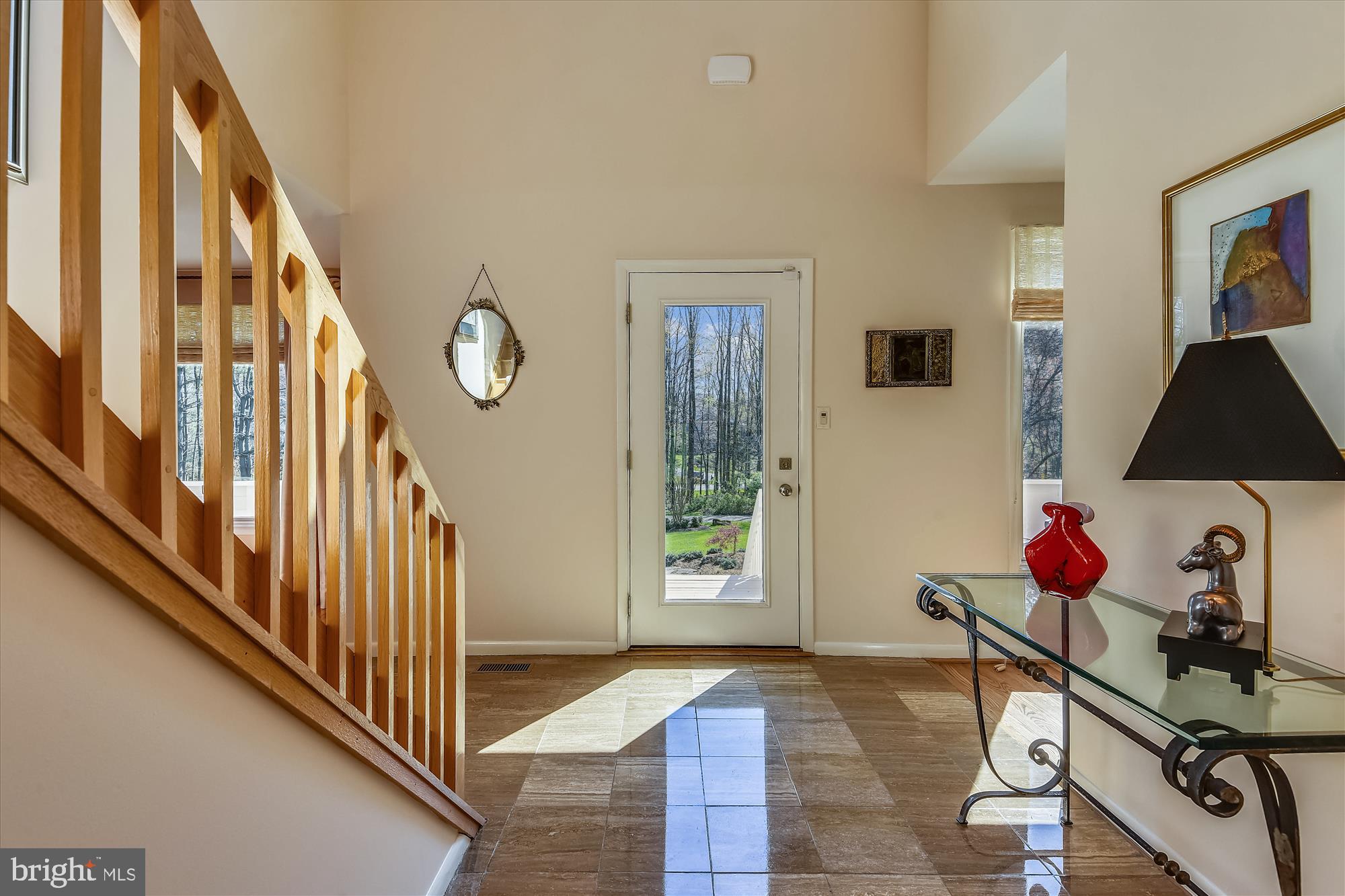 11206 Georgetown Pike Great Falls, VA 22066 - Photo 6 of 47 MAIN LEVEL: FOYER