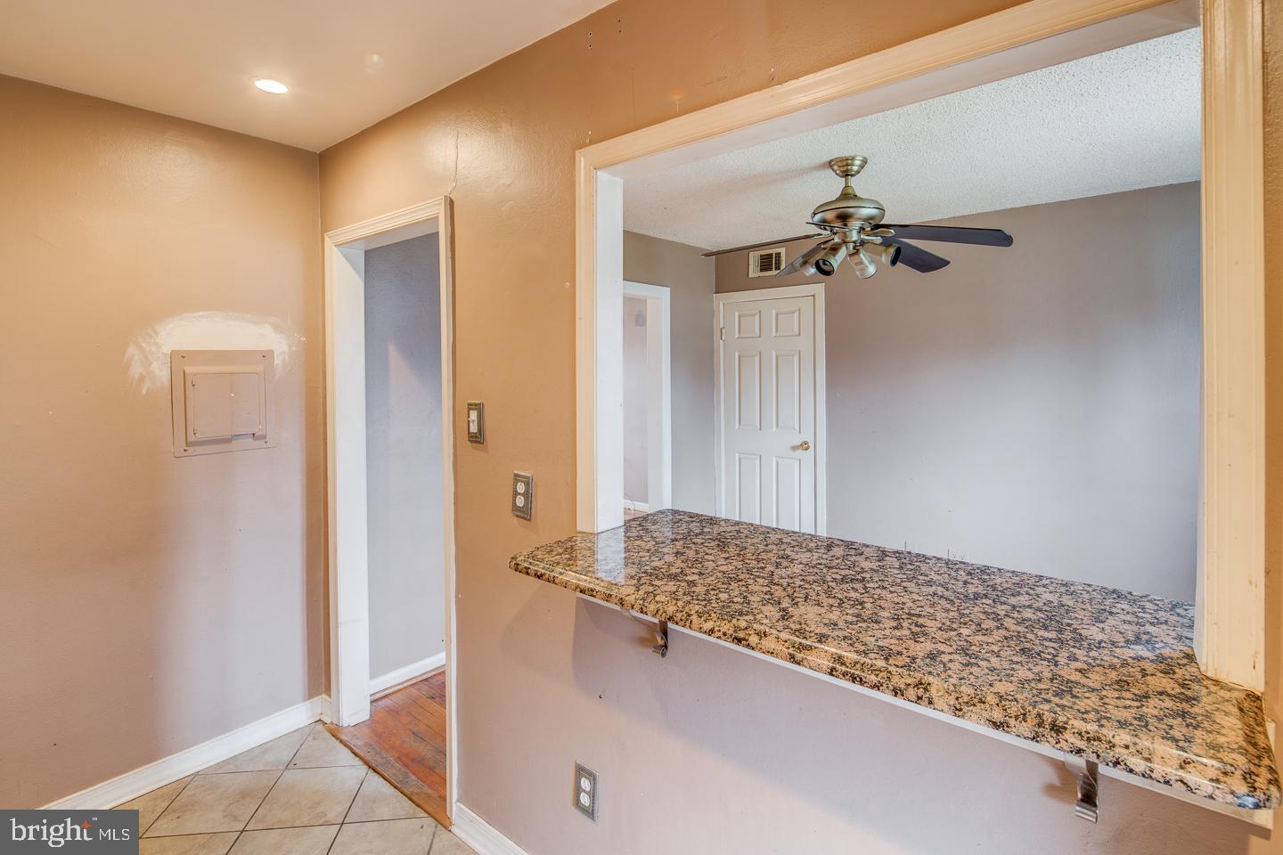 102 Cherry Parke Cherry Hill, NJ 08002 - Photo 8 of 16