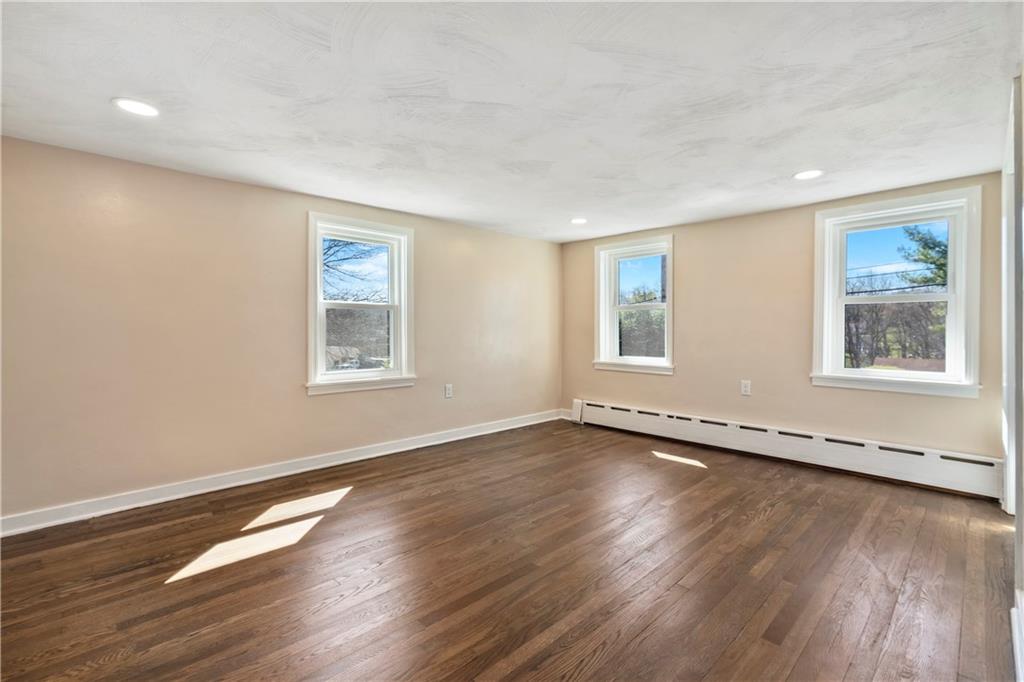 5154 North Pioneer Road Gibsonia, PA 15044 - Photo 17 of 26