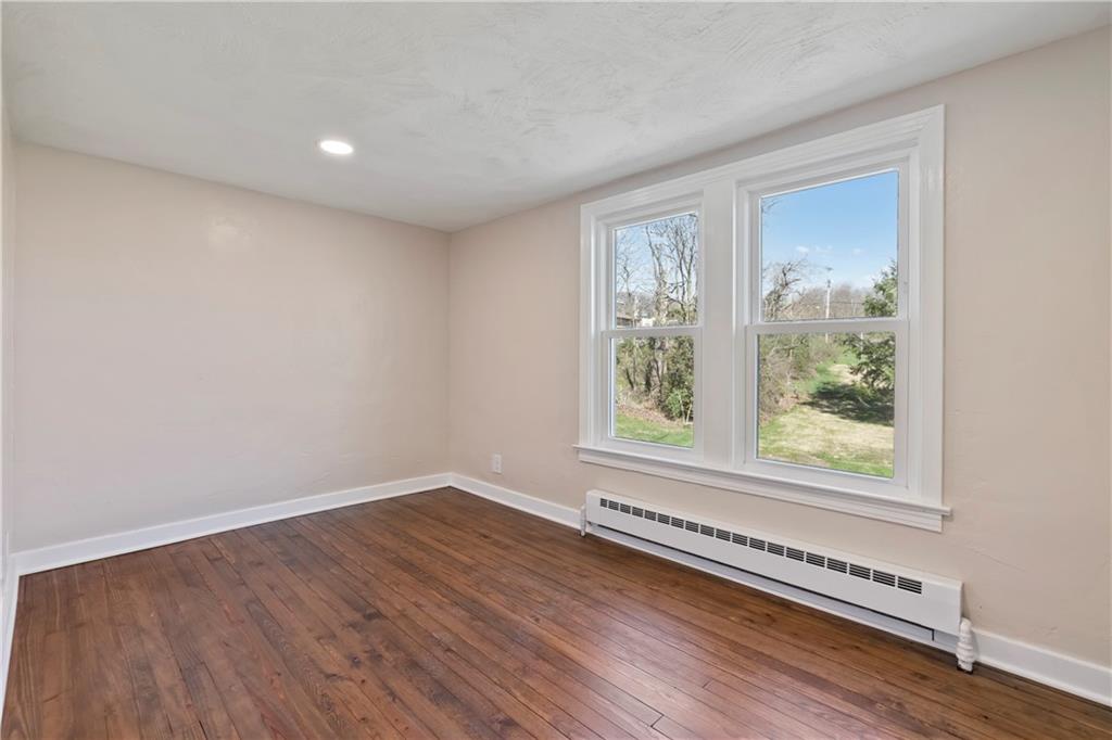 5154 North Pioneer Road Gibsonia, PA 15044 - Photo 20 of 26 2nd Bedroom