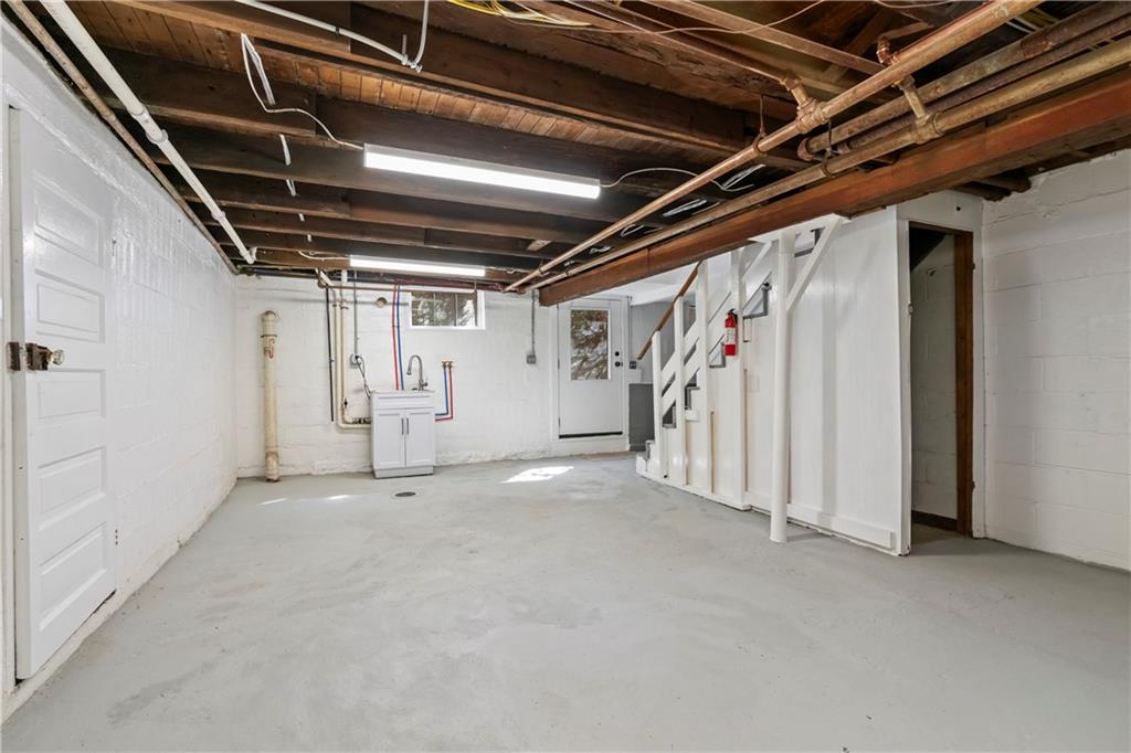 5154 North Pioneer Road Gibsonia, PA 15044 - Photo 24 of 26 Provides washer and dryer hookups and plenty of storage space