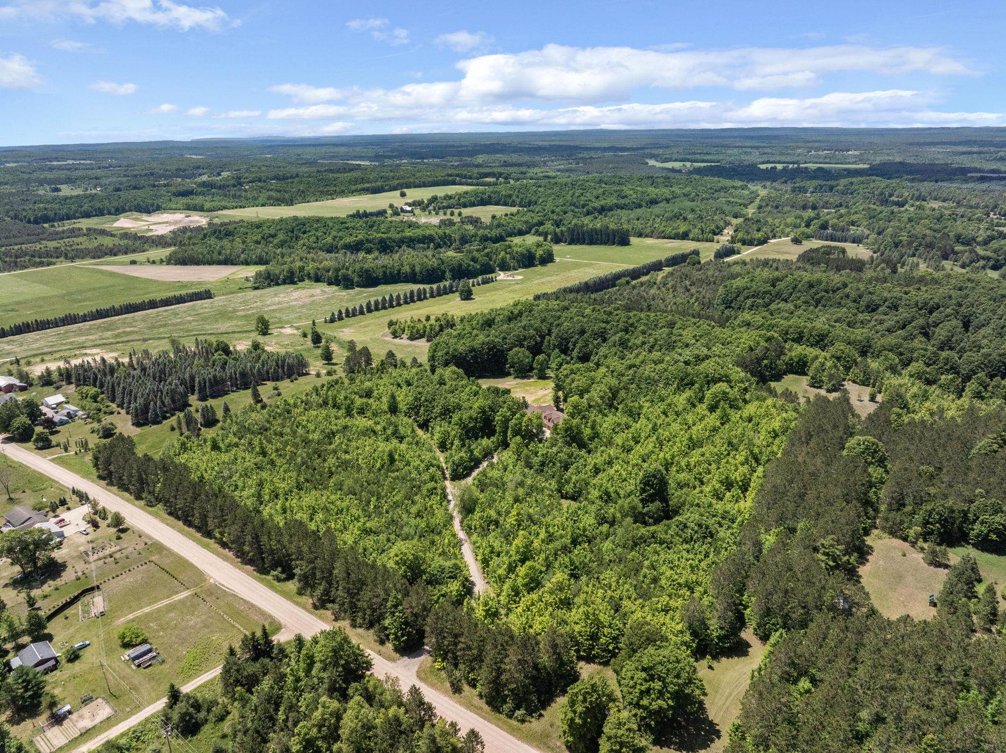 16624 Viaduct Road Copemish, MI 49625 - Photo 80 of 84 1947658-94c28458-f779-4342-b309-06954292a2f4.JPG