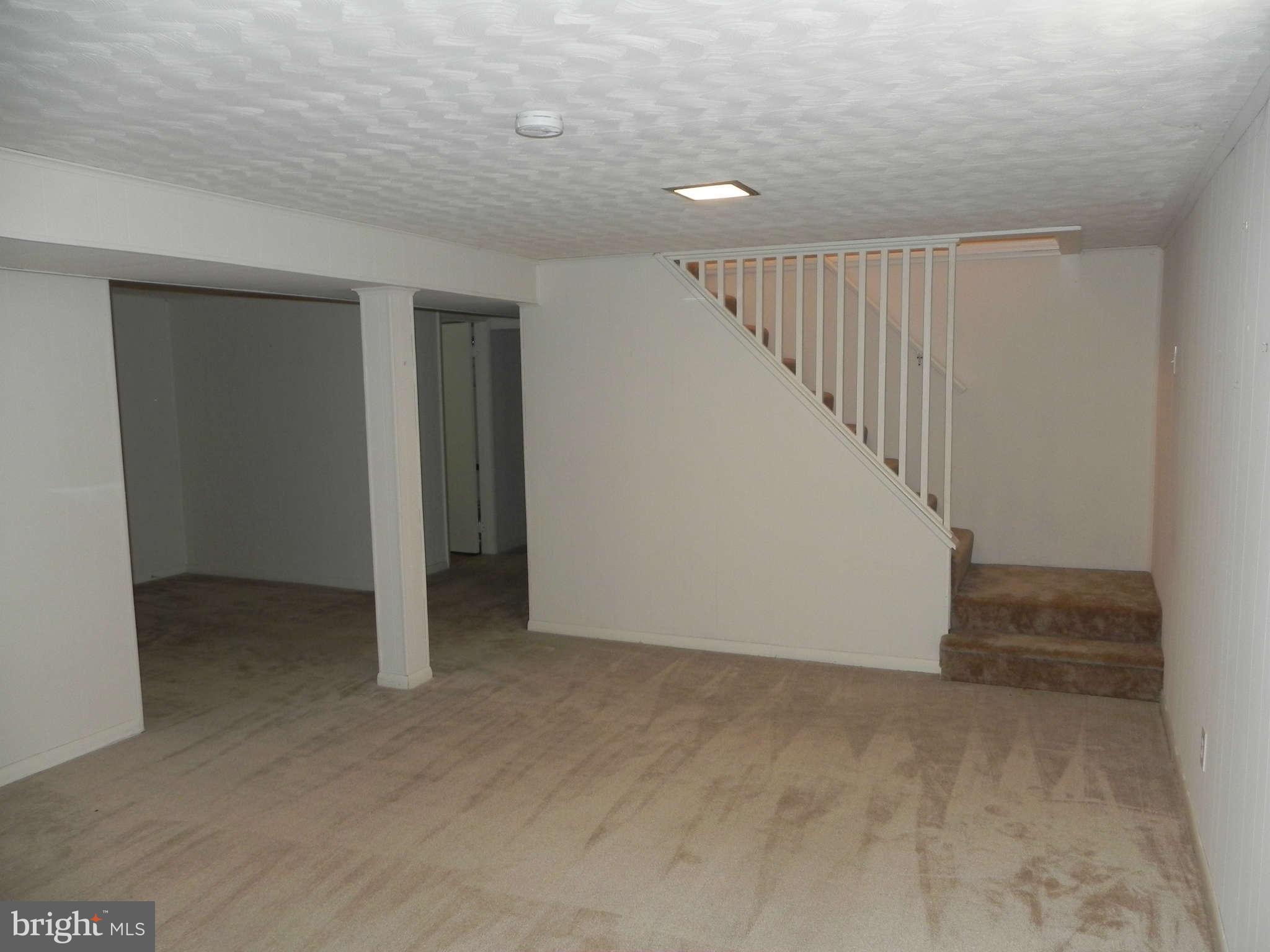5904 Aley Road Temple Hills, MD 20748 - Photo 21 of 28 Family Room