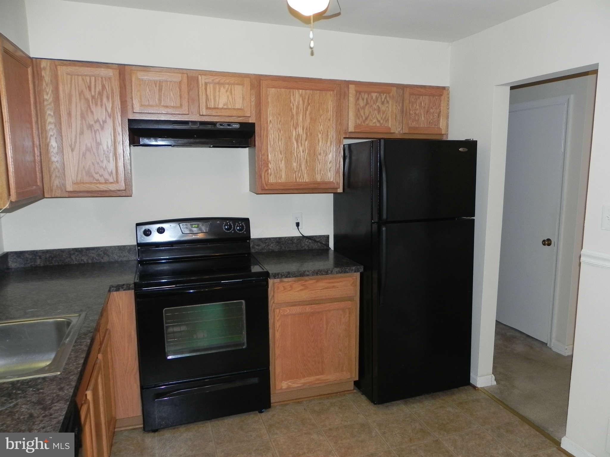 5904 Aley Road Temple Hills, MD 20748 - Photo 8 of 28 Kitchen