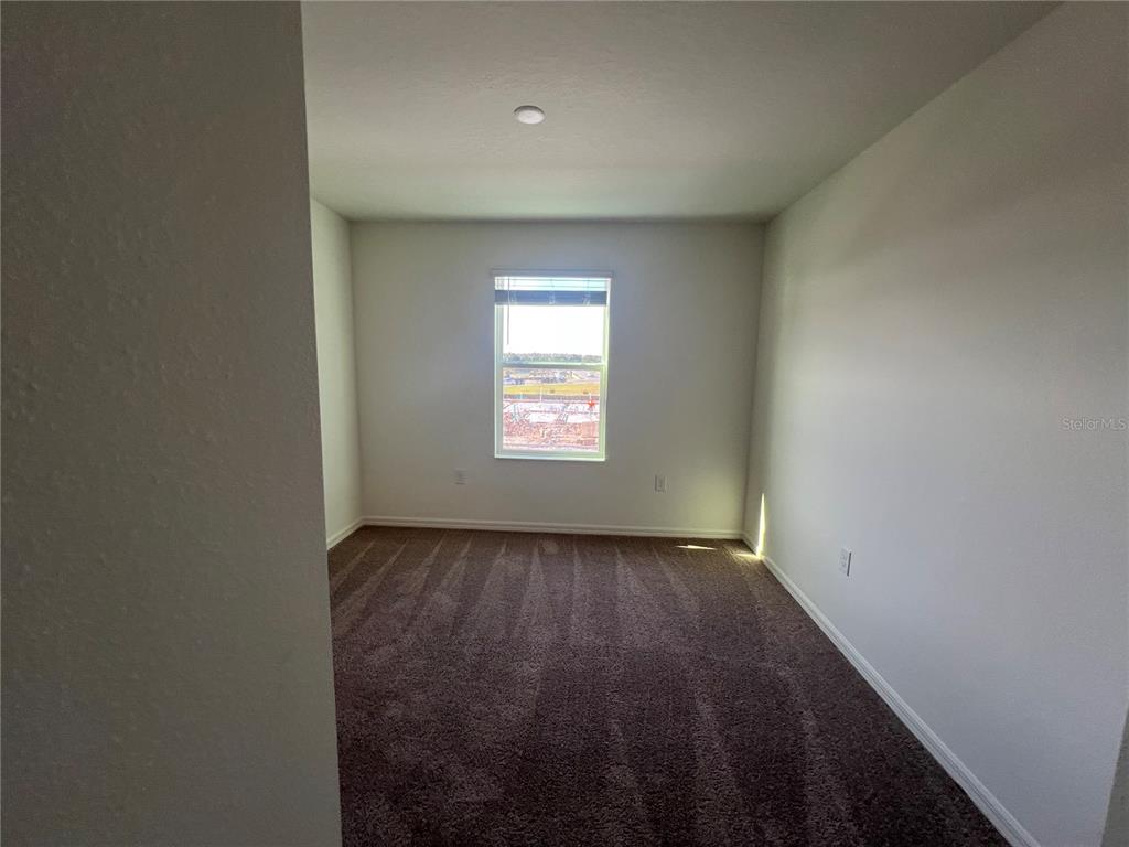 2762 Raindrop Run Street Clermont, FL 34714 - Photo 6 of 10